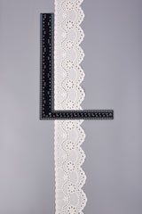 Double-Edged Scalloped Cotton Eyelet Trim – Wavy Floral Vine – 7