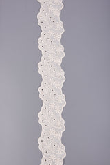 Feather & Floral Cotton Eyelet Trim – Double Scalloped – 10 - G.k Fashion Fabrics
