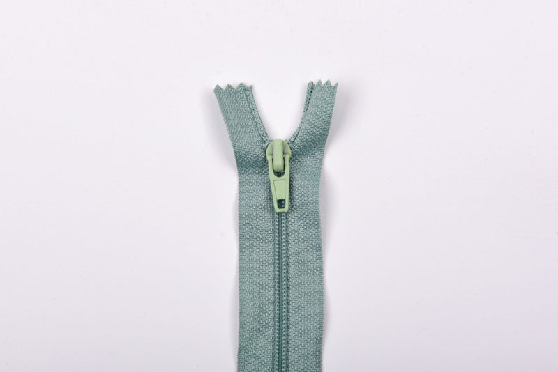 3 Multi - Purpose Zipper - 16" (40cm) Open End - G.k Fashion Fabrics