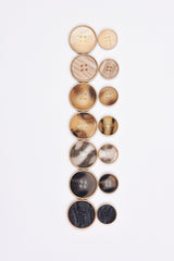 Marbled Sewing Buttons - 26 - G.k Fashion Fabrics