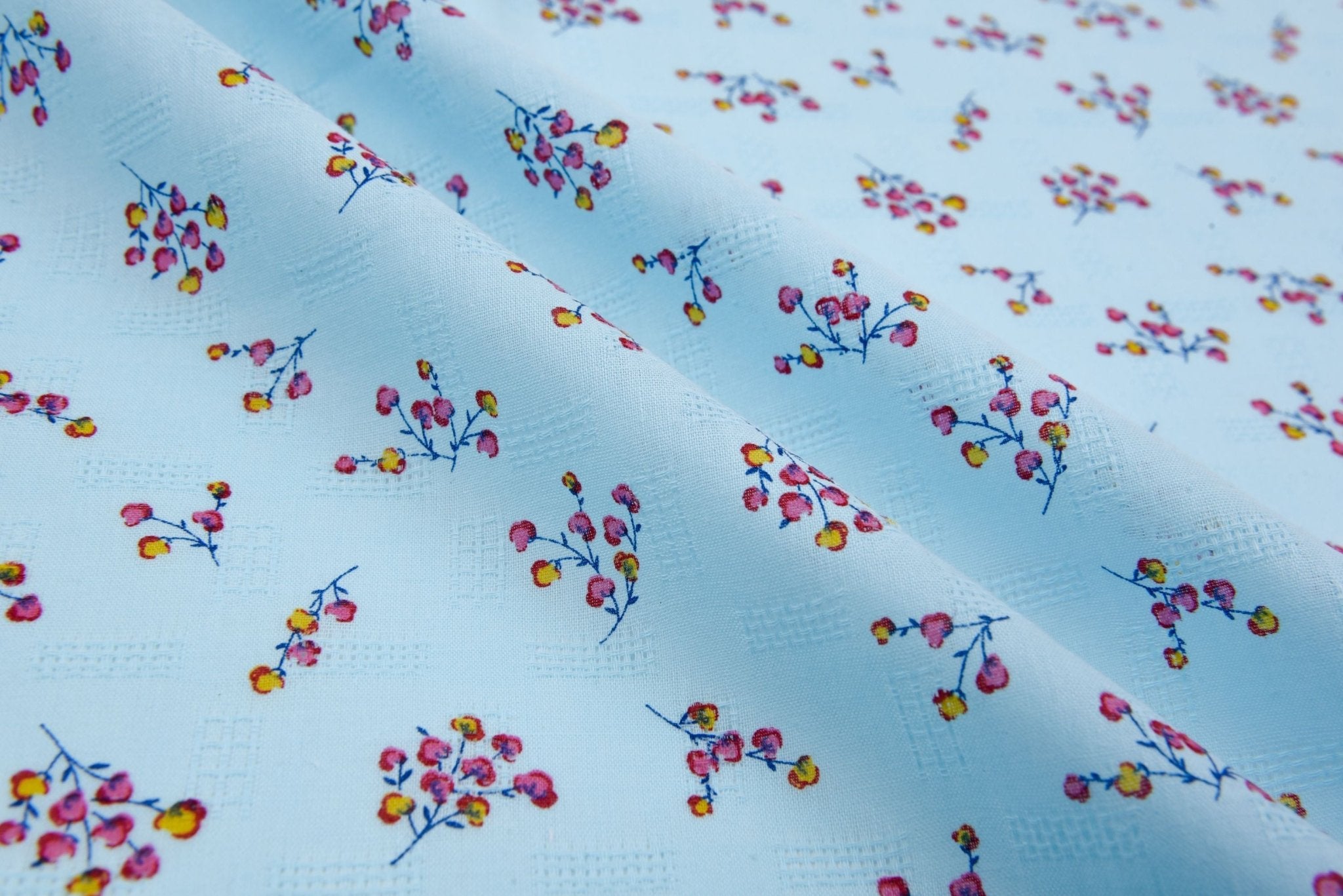 Cotton Lawn Dobby Blush Berry Print Fabric – G.k Fashion Fabrics