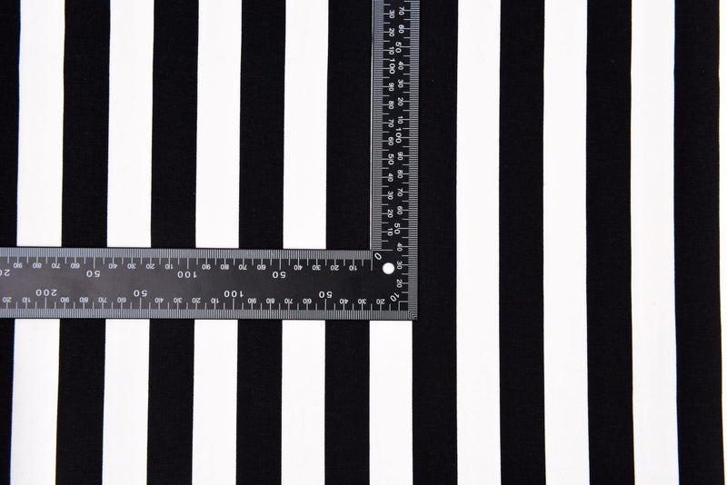 Black and White Stripe Fabric per meter