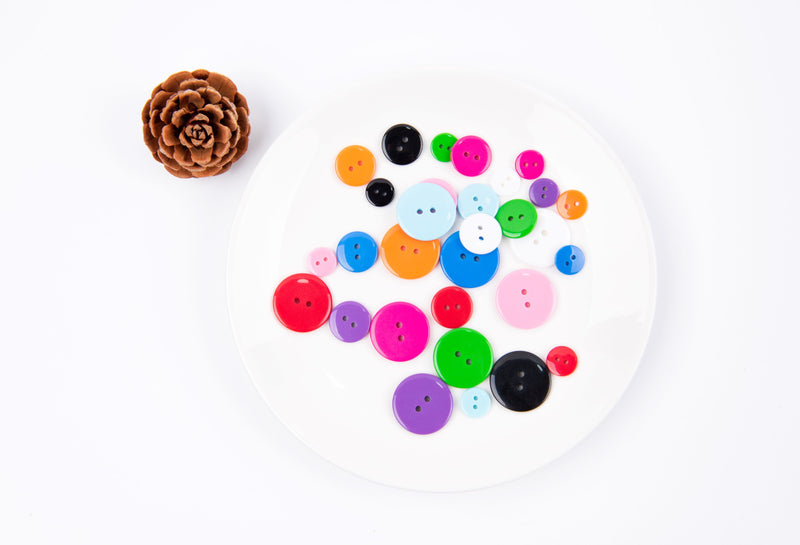 One color Two Hole Buttons pack - G.k Fashion Fabrics Haberdashery