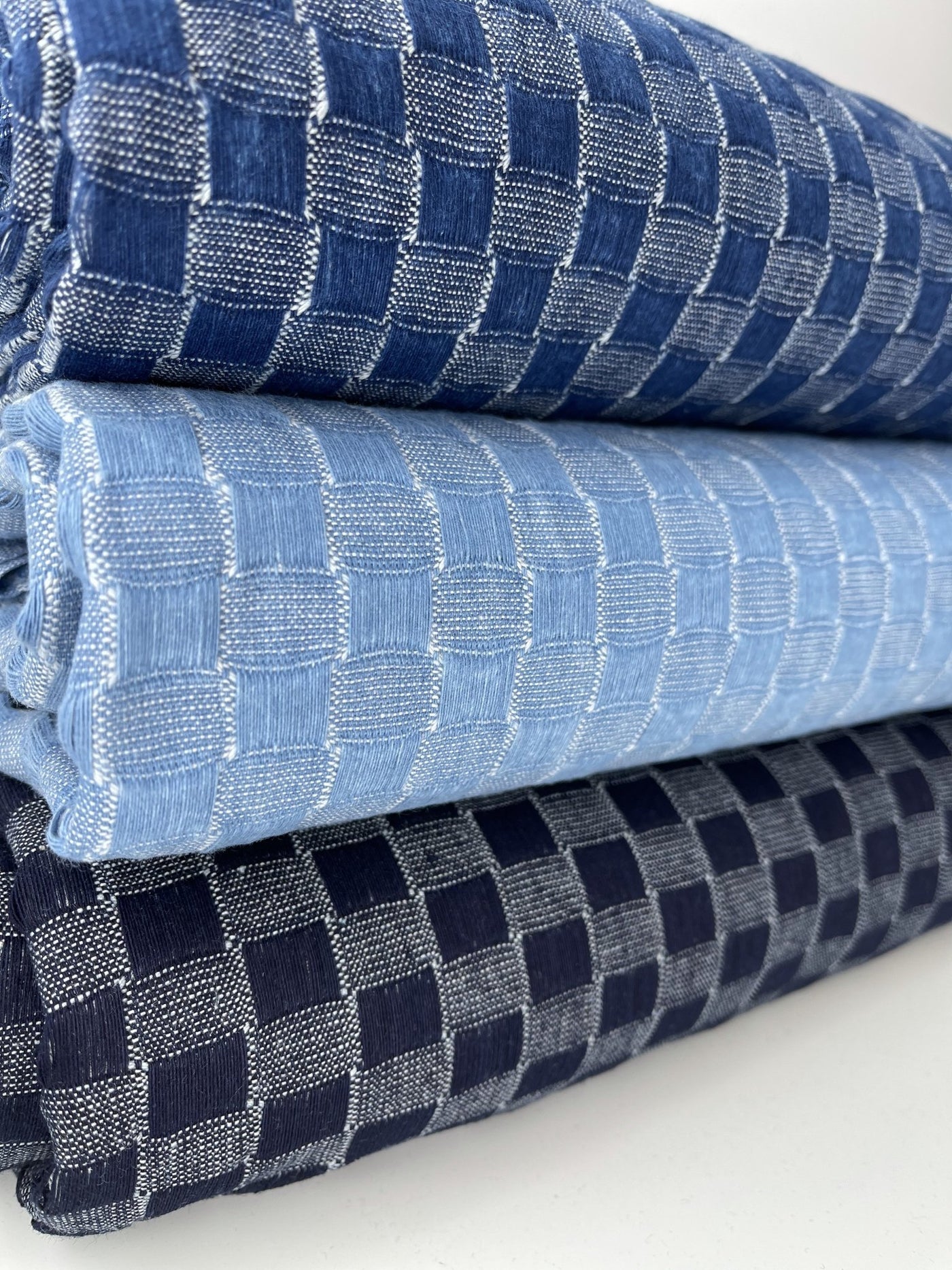 VEIN GRADATION JACQUARD DENIM L.NAVY VEIN Gradient Jacquard Denim