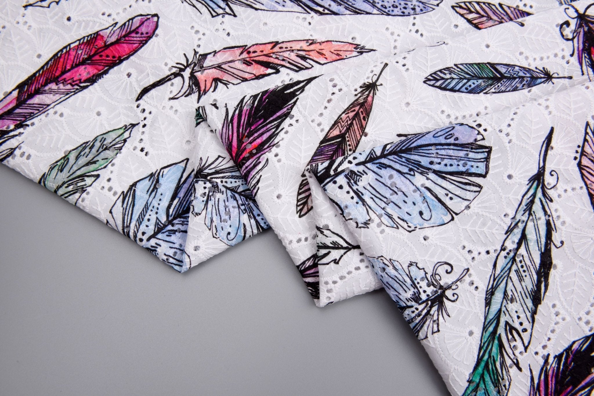 Eyelet Cotton Print Fabric – G.k Fashion Fabrics