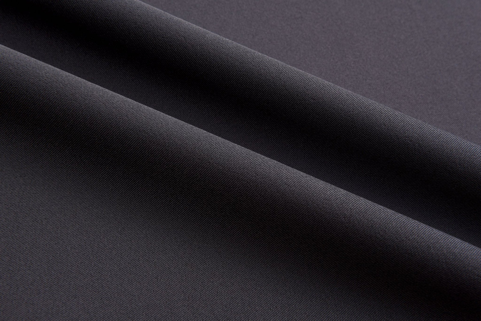 gabardine-twill-suiting-four-