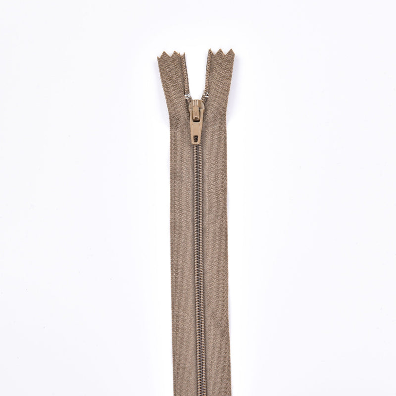 Multipurpose Zippers - G.k Fashion Fabrics Wet Sand / 10.24" inches ( 26 cm) Zippers